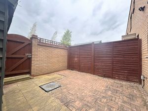 Photo 10- click for photo gallery